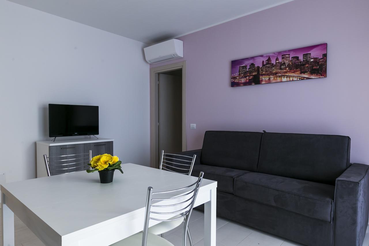 Aparthotel Residenza Riva Azzurra Rímini Exterior foto