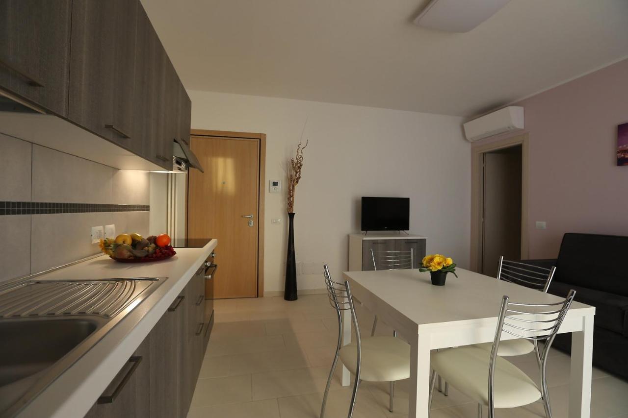 Aparthotel Residenza Riva Azzurra Rímini Habitación foto